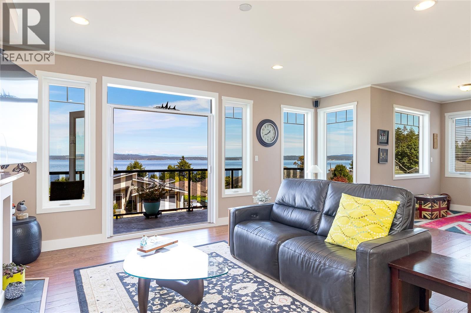 Photo 5 of 10120 Orca View Terr, Chemainus BC