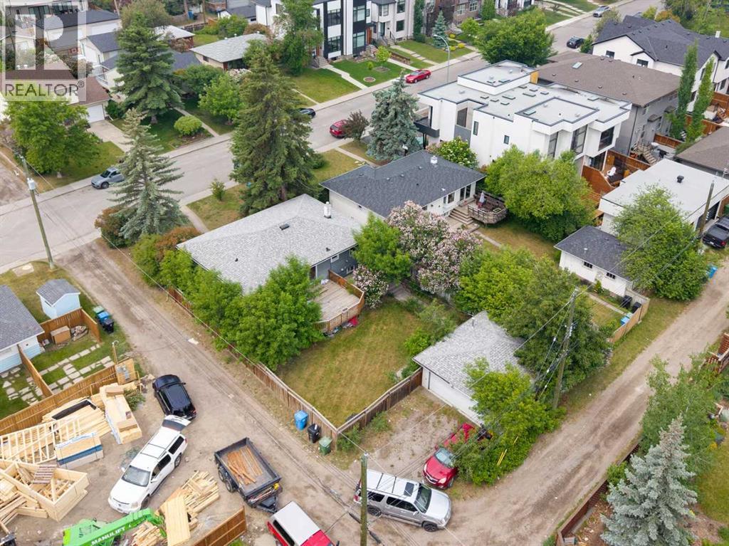 Single Family House Bungalow for Sale in  Kinsale Road SW Killarney/Glengarry Calgary 