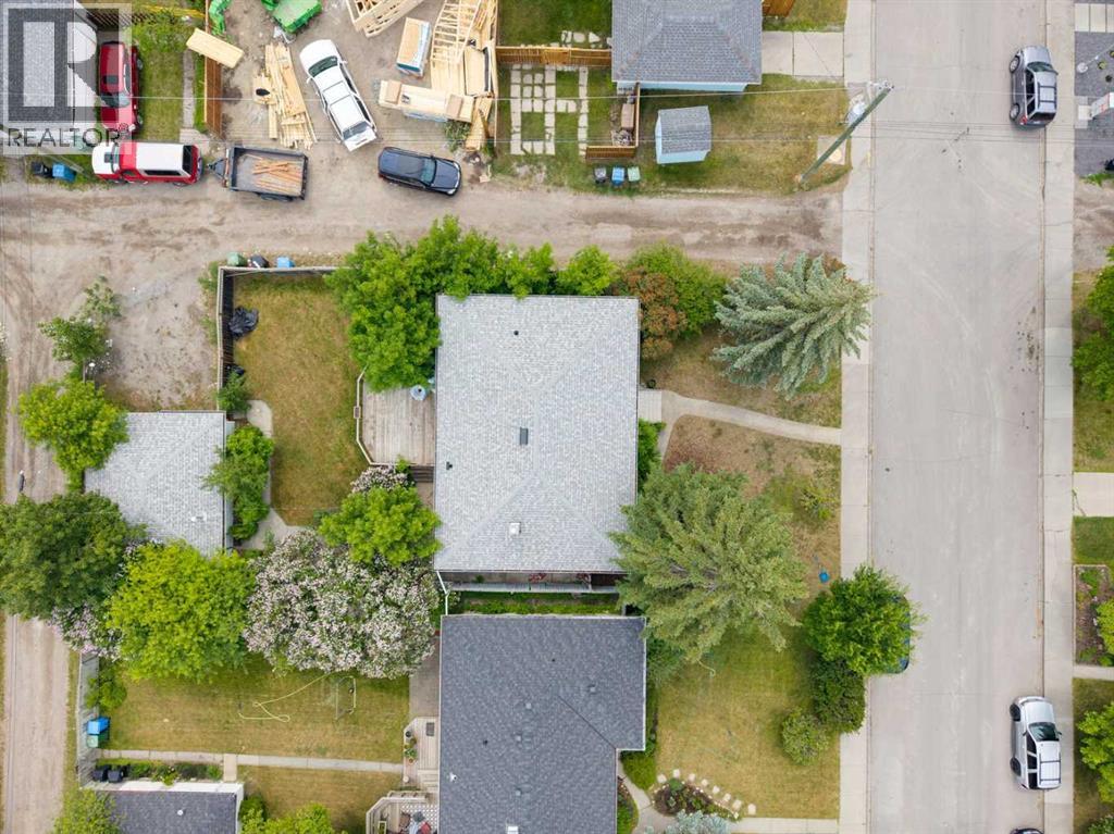 Single Family House Bungalow for Sale in  Kinsale Road SW Killarney/Glengarry Calgary 