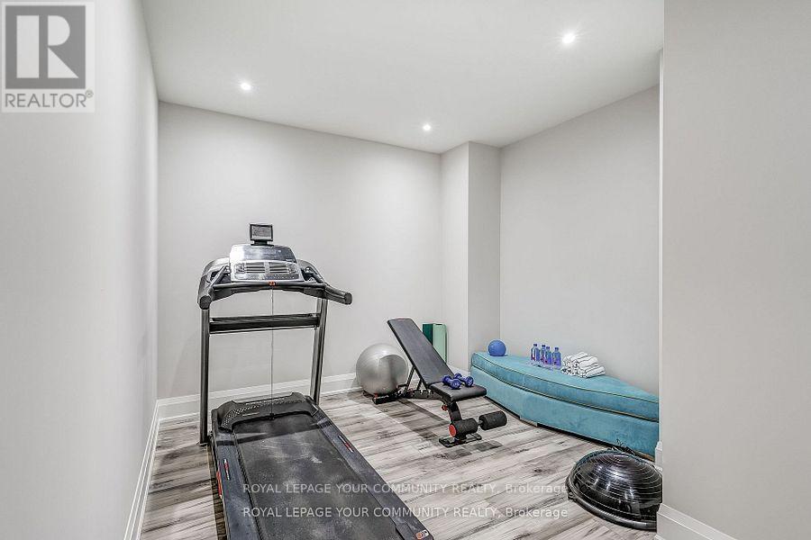 Photo 41 of 12 Mary Natasha Court, Vaughan ON