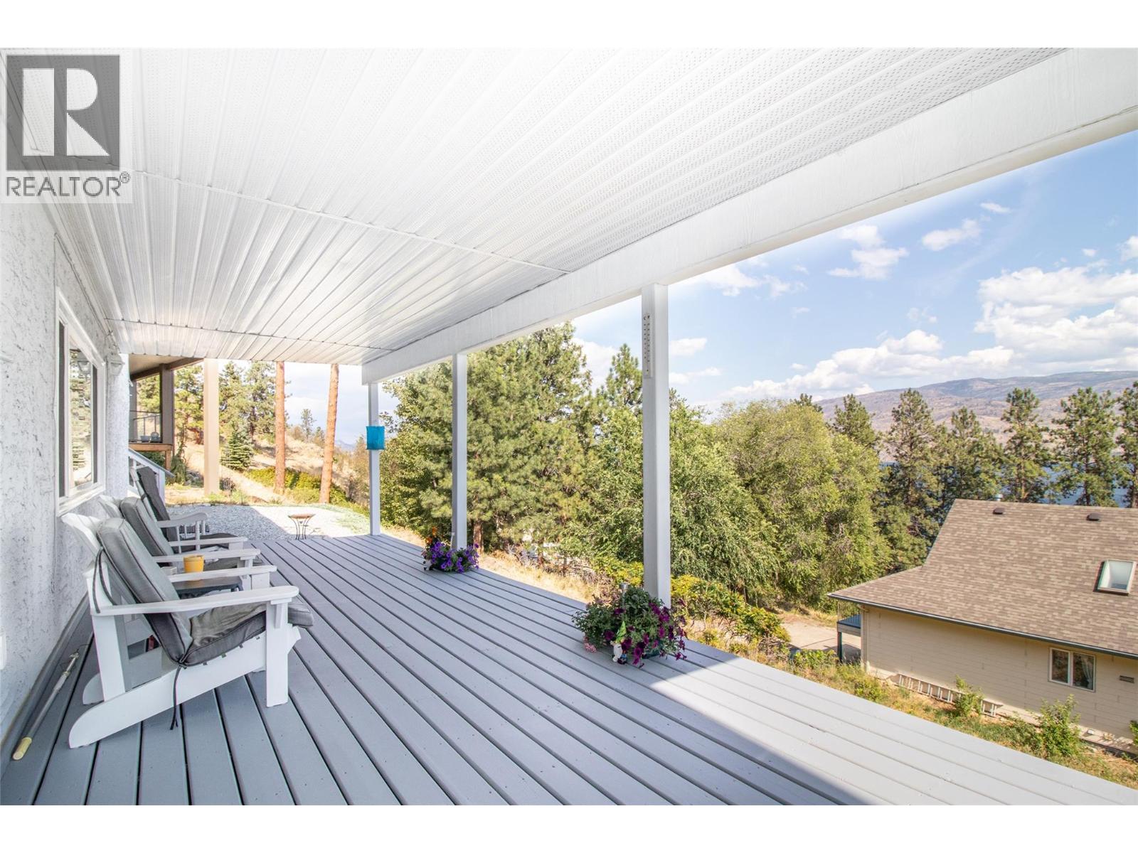  6335 Topham Place, Peachland