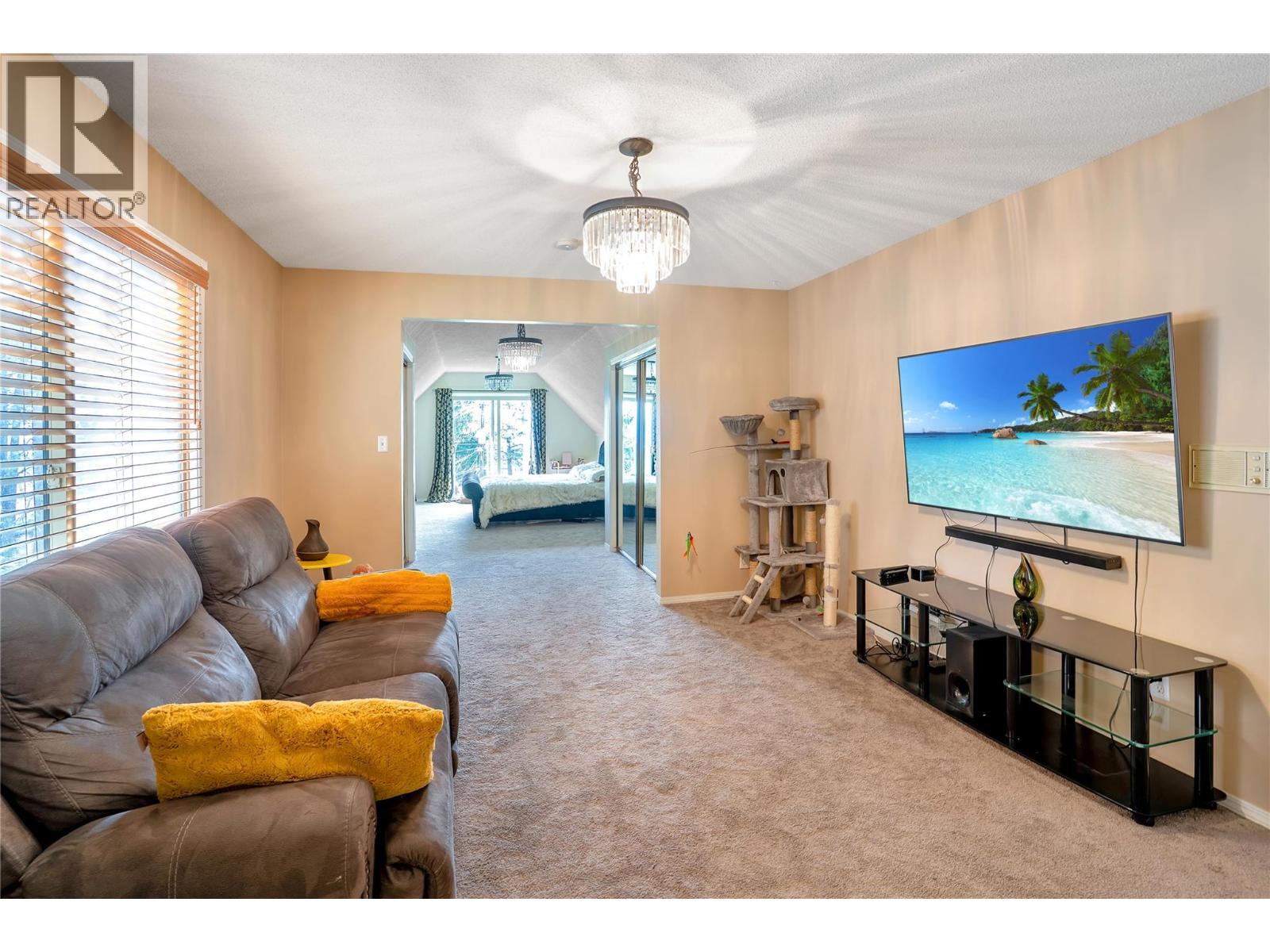  1095 Toovey Road, Kelowna
