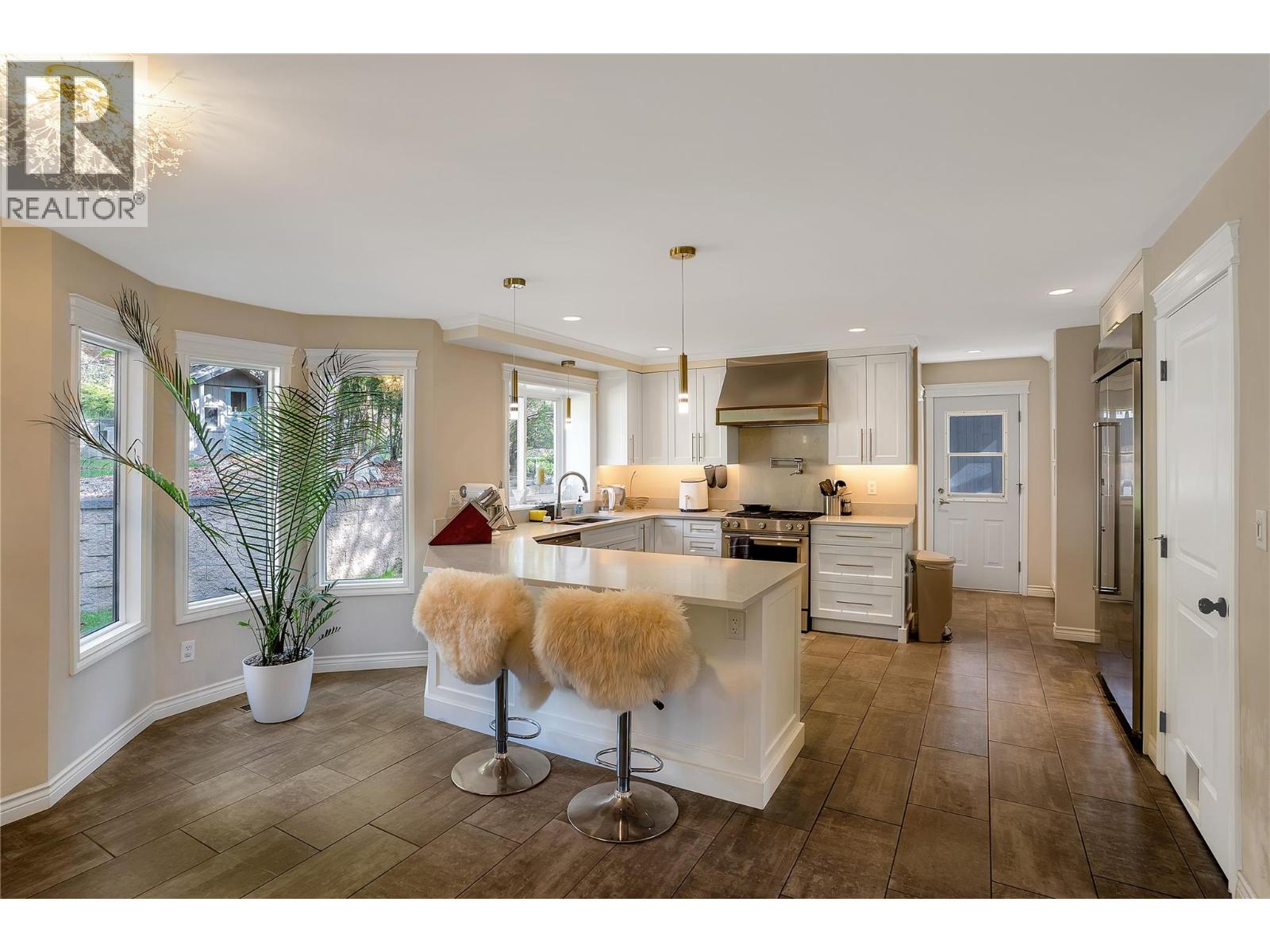  1095 Toovey Road, Kelowna