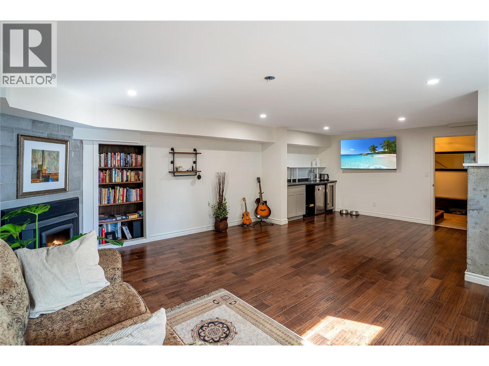  1095 Toovey Road, Kelowna