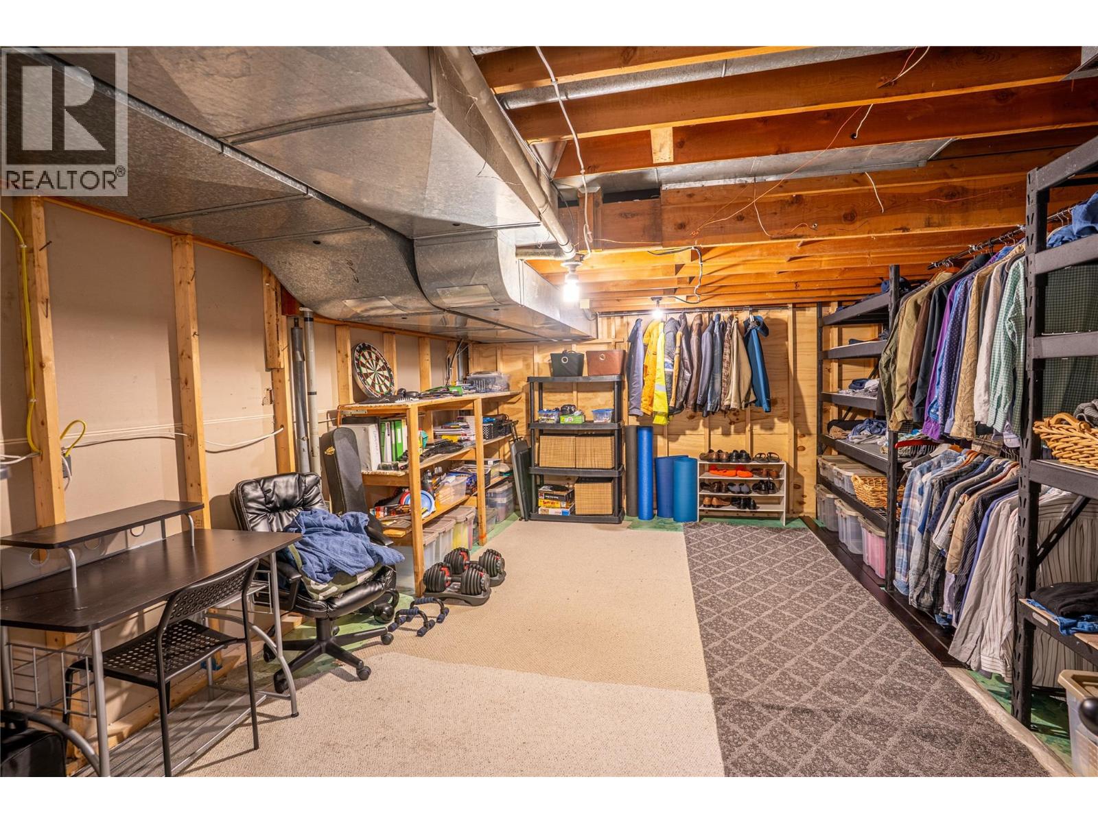 1095 Toovey Road, Kelowna
