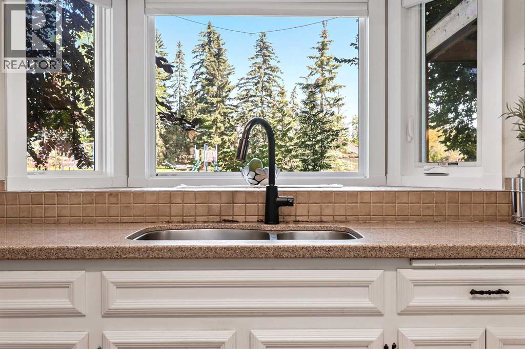 Single Family House for Sale in  Range Drive NW Ranchlands Calgary 