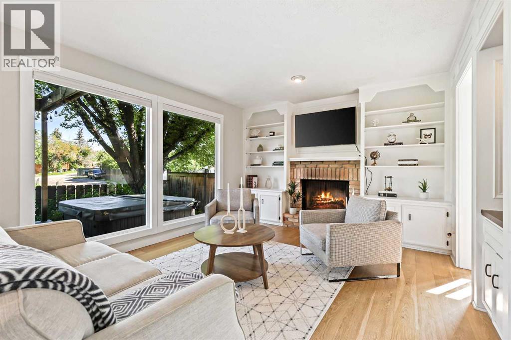 Single Family House for Sale in  Range Drive NW Ranchlands Calgary 