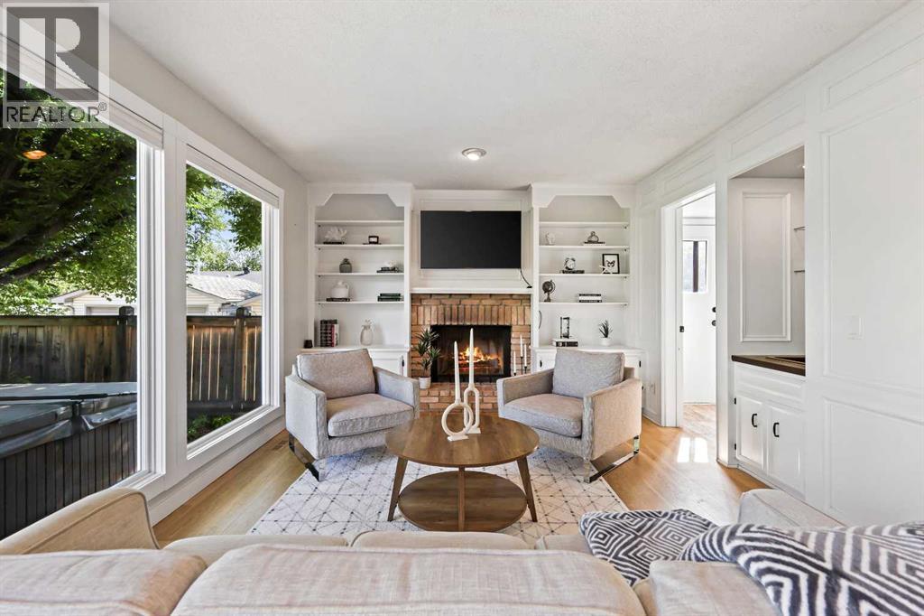 Single Family House for Sale in  Range Drive NW Ranchlands Calgary 