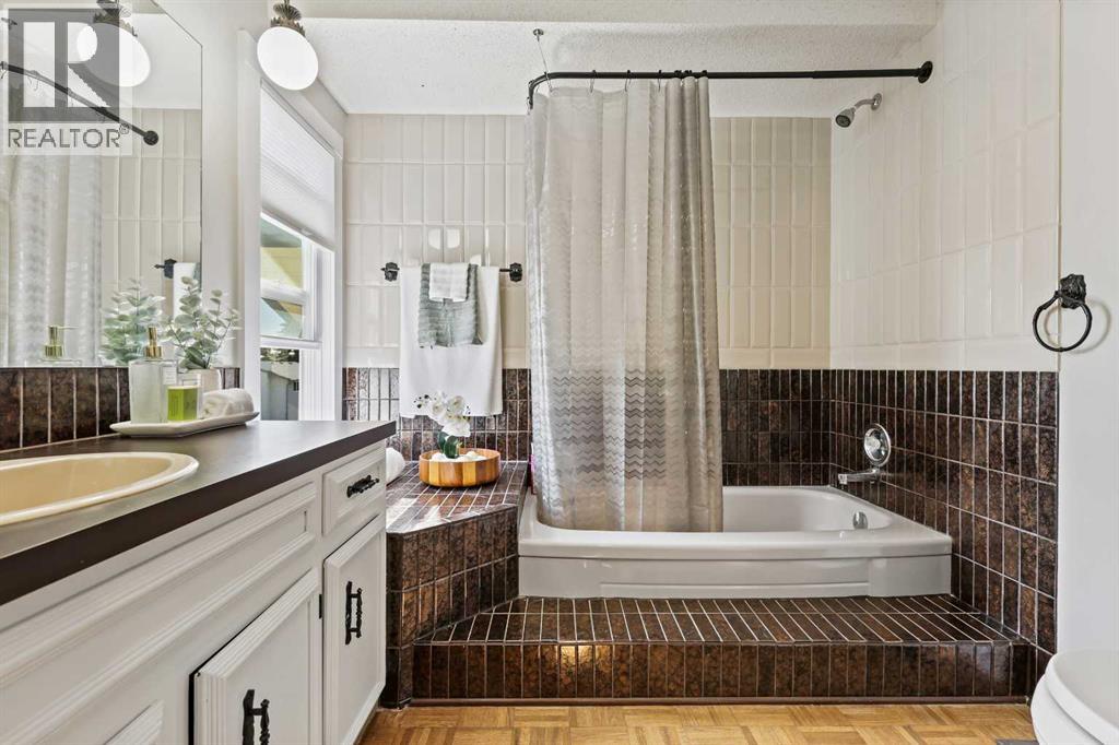 Single Family House for Sale in  Range Drive NW Ranchlands Calgary 