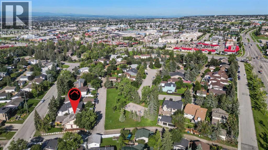 Single Family House for Sale in  Range Drive NW Ranchlands Calgary 