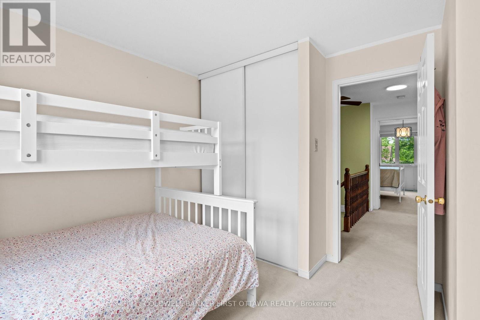 Photo 29 of 51 Helmsdale Drive, Ottawa ON
