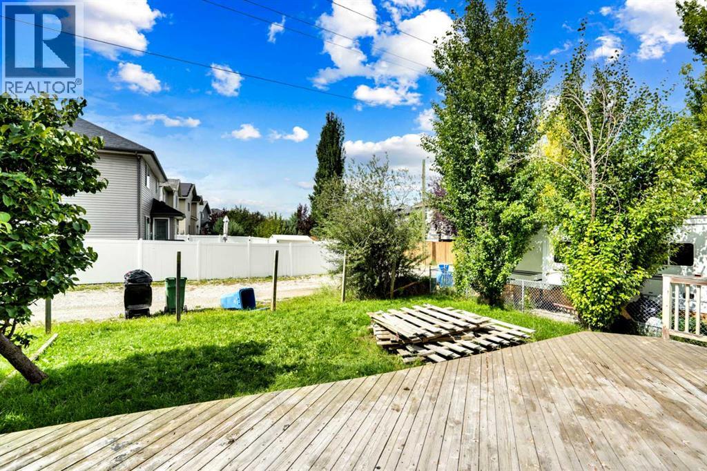 Single Family House for Sale in  Chaparral Drive SE Chaparral Calgary 