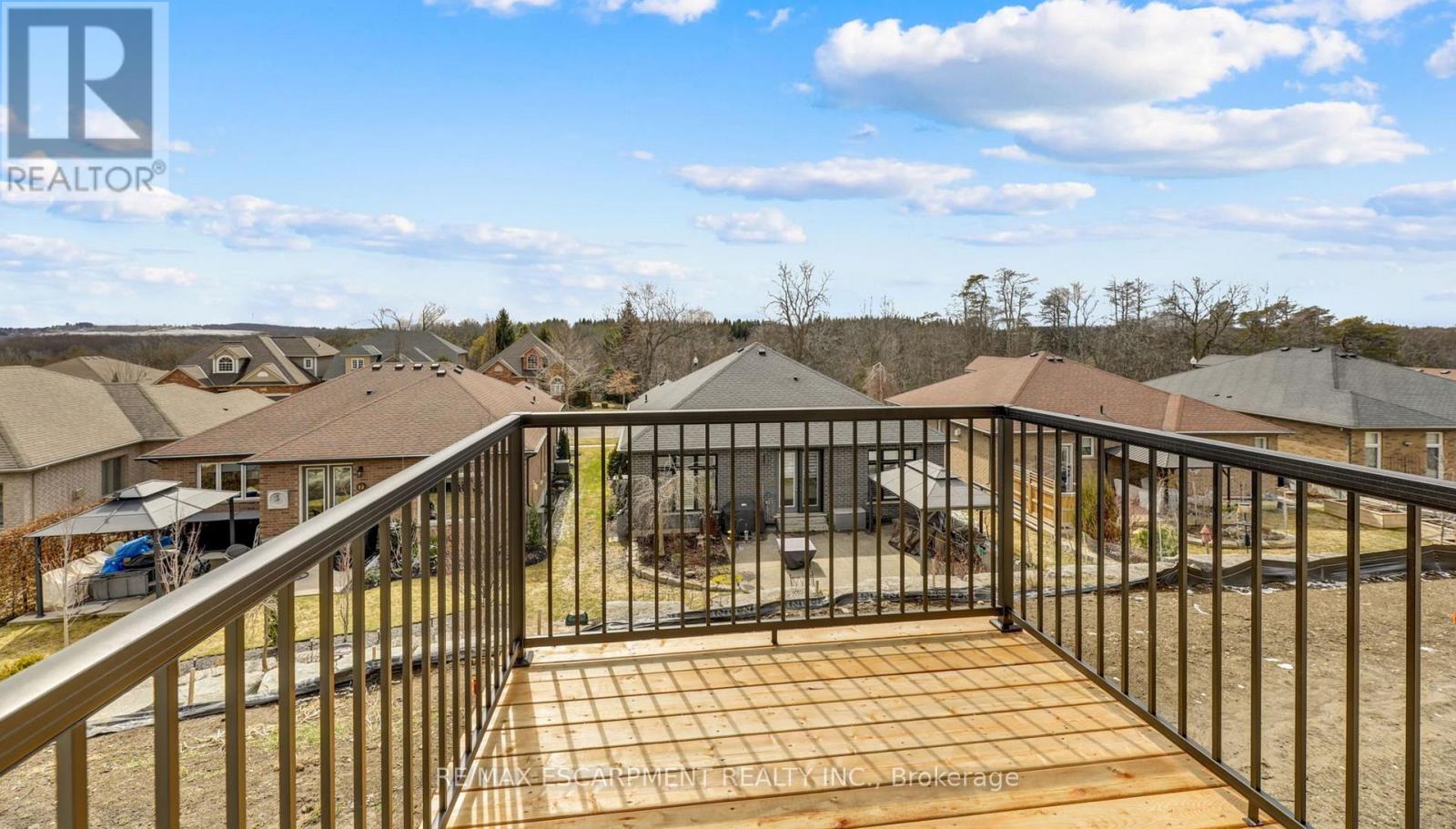 Photo 17 of 800 Garden Court Crescent, Woodstock ON