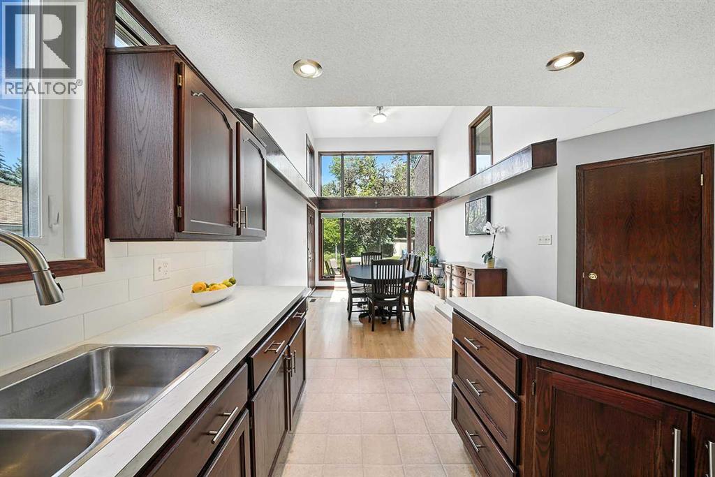 Photo 8 of 4758 56 Street, Red Deer AB