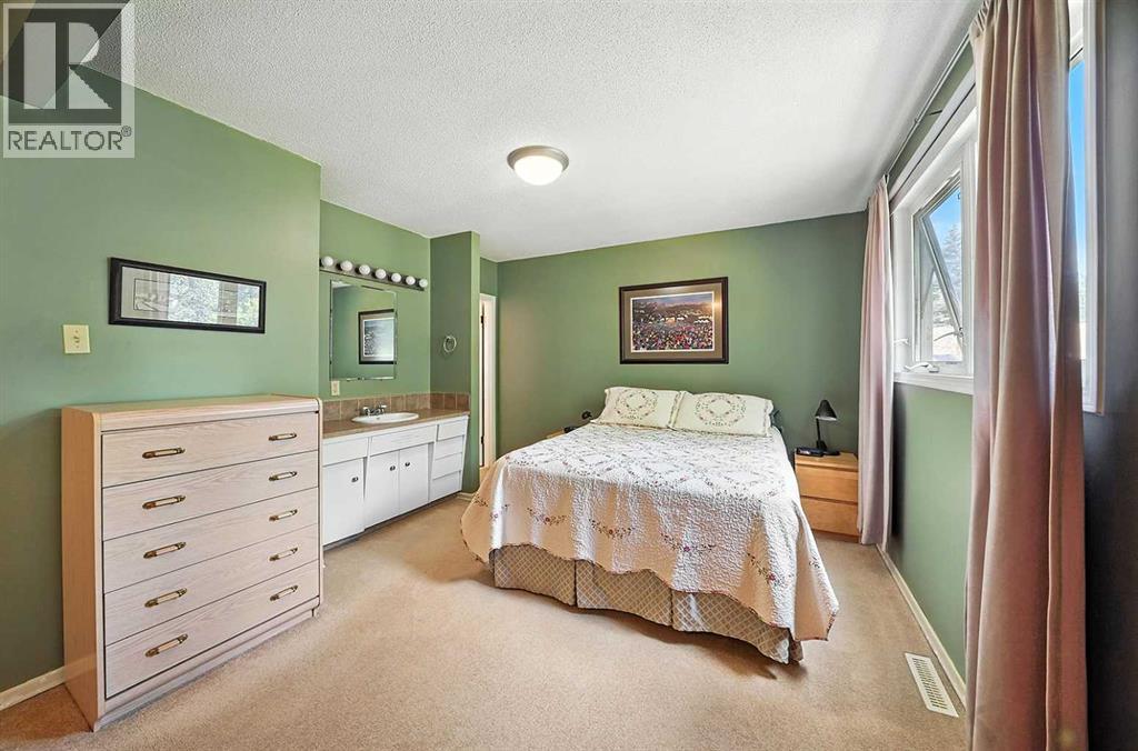 Photo 18 of 4758 56 Street, Red Deer AB