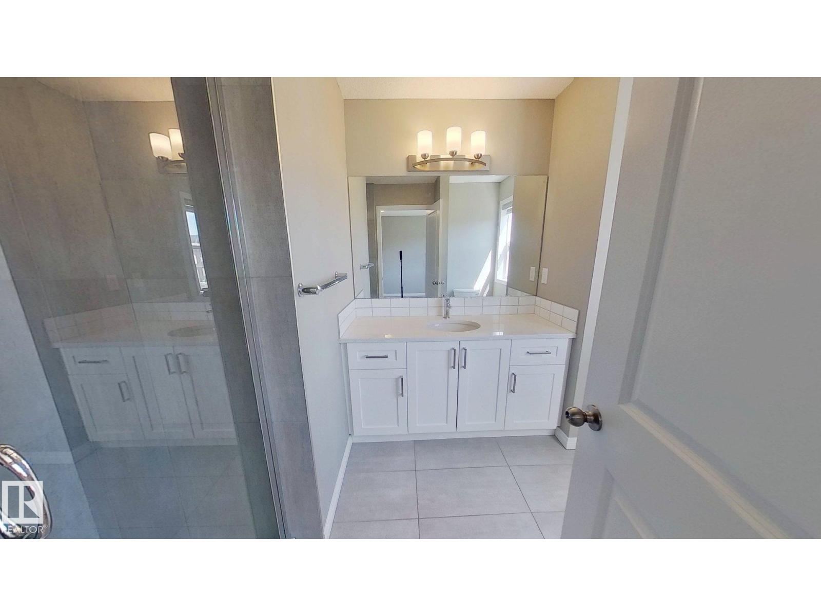 Photo 15 of 105 2072 Wonnacott Wy Sw, Edmonton AB