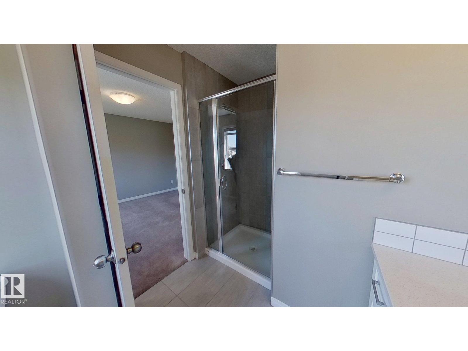Photo 16 of 105 2072 Wonnacott Wy Sw, Edmonton AB