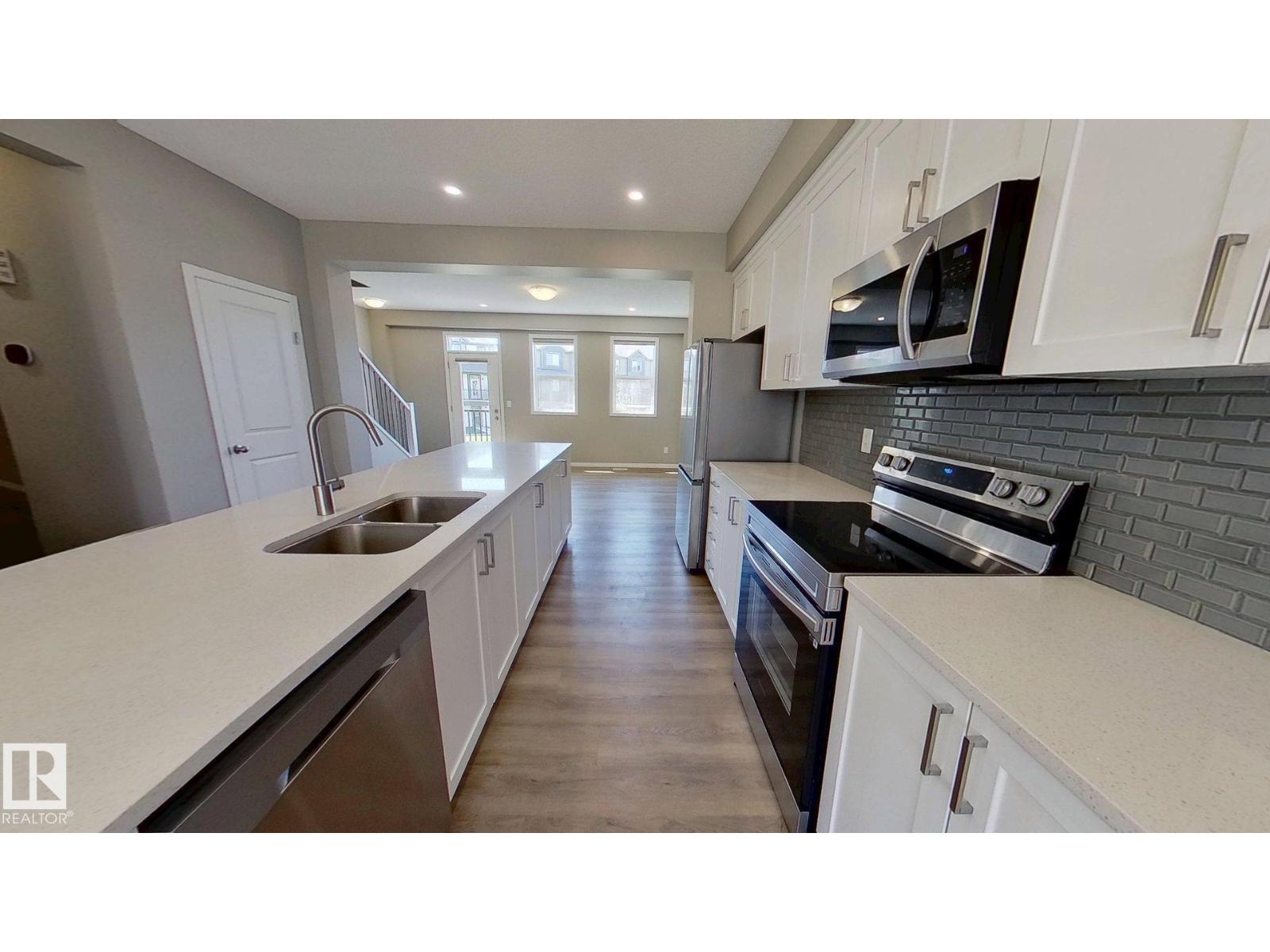 Photo 9 of 105 2072 Wonnacott Wy Sw, Edmonton AB