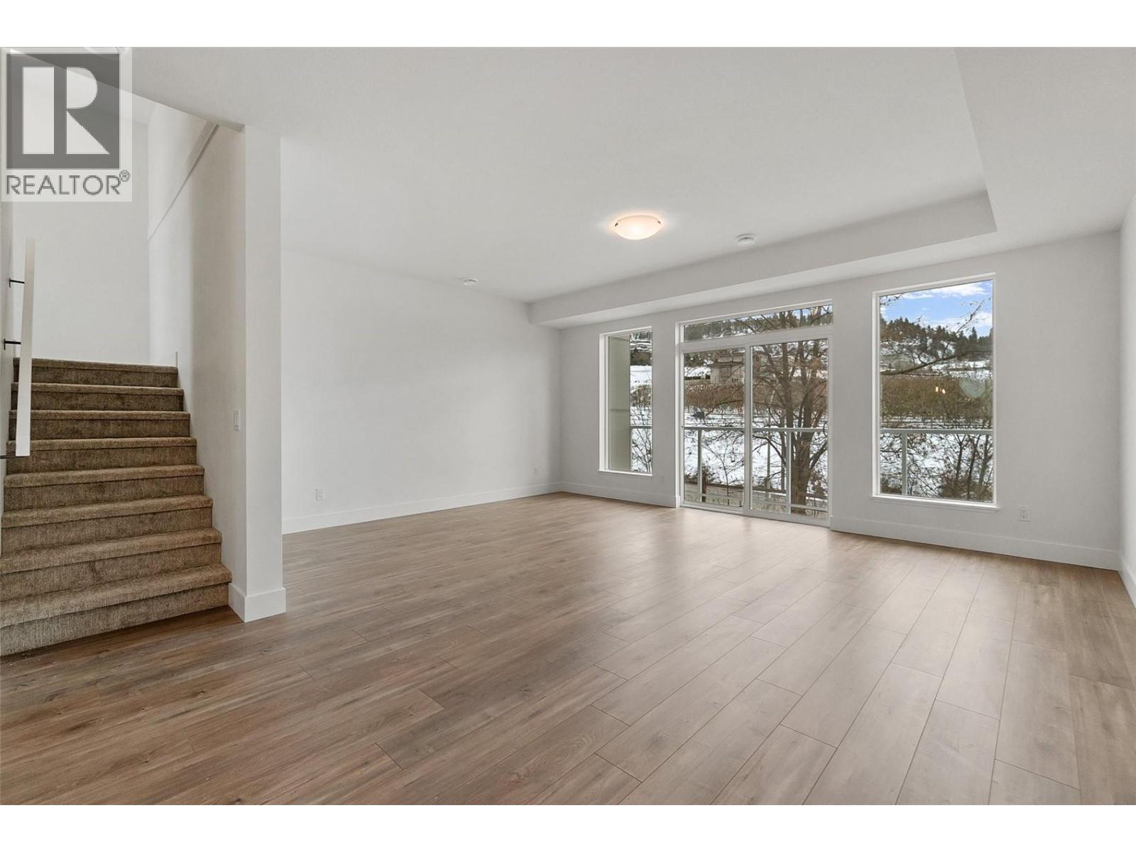 41 720 Valley Road, Kelowna