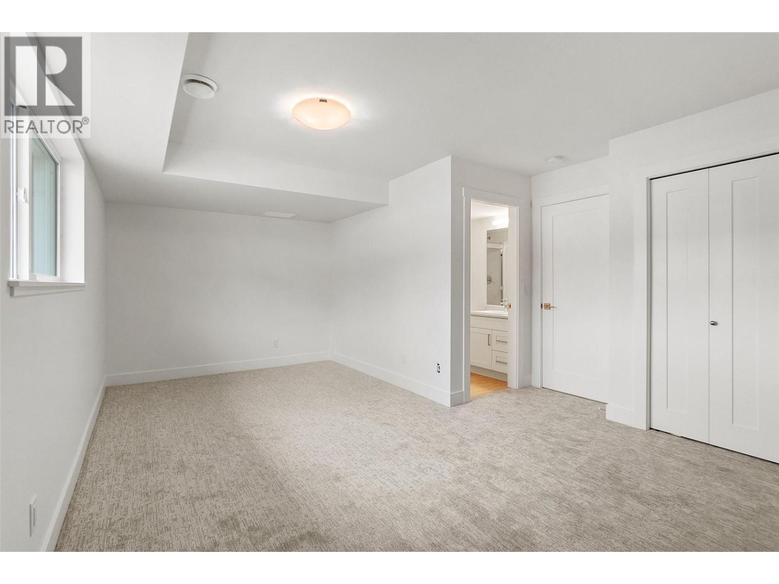 41 720 Valley Road, Kelowna