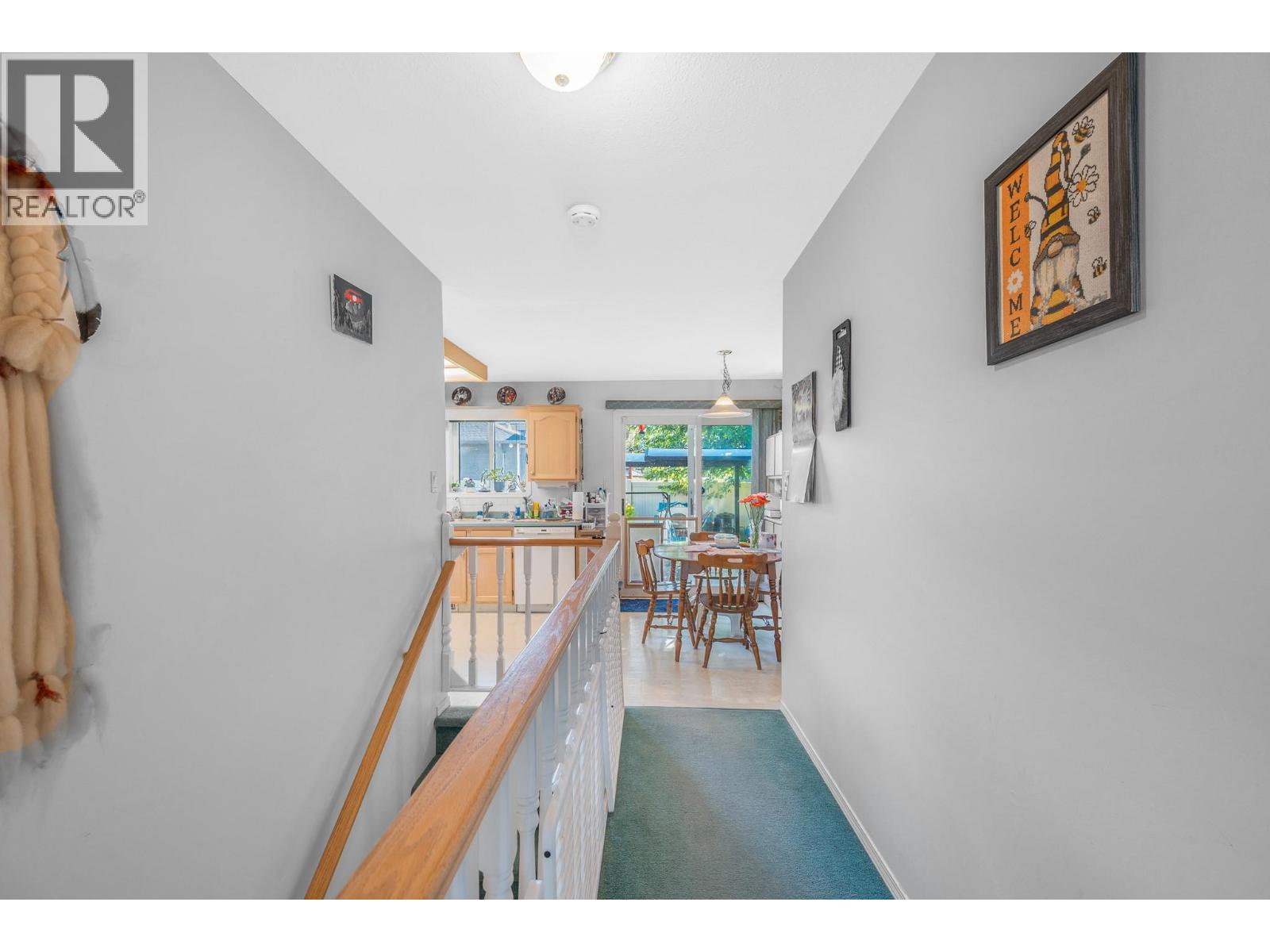 2424 Bradley Drive, Armstrong