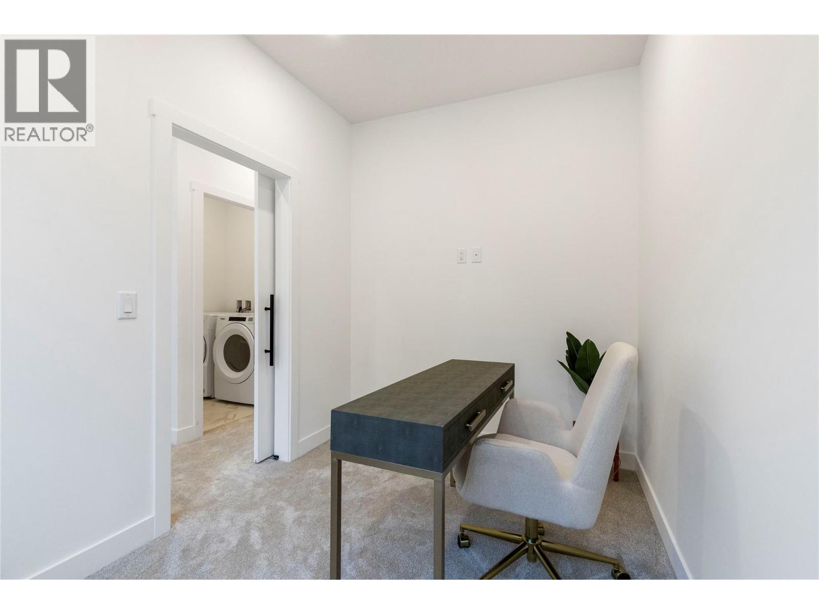 203 2735 Shannon Lake Road, West Kelowna