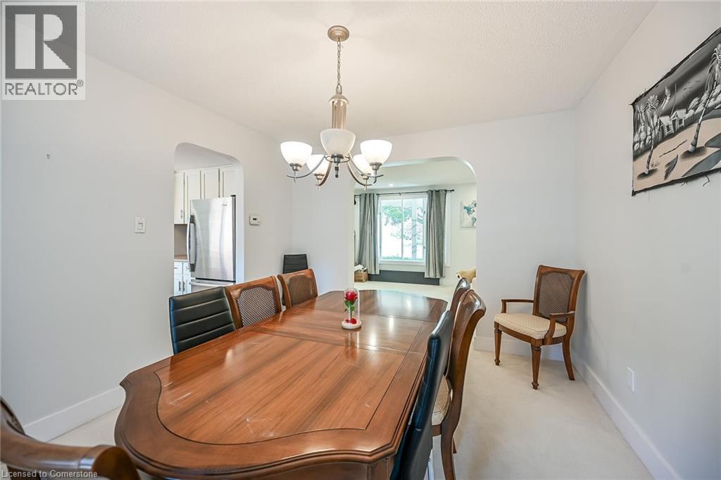 Photo 10 of 30 Carriage Road, Simcoe ON
