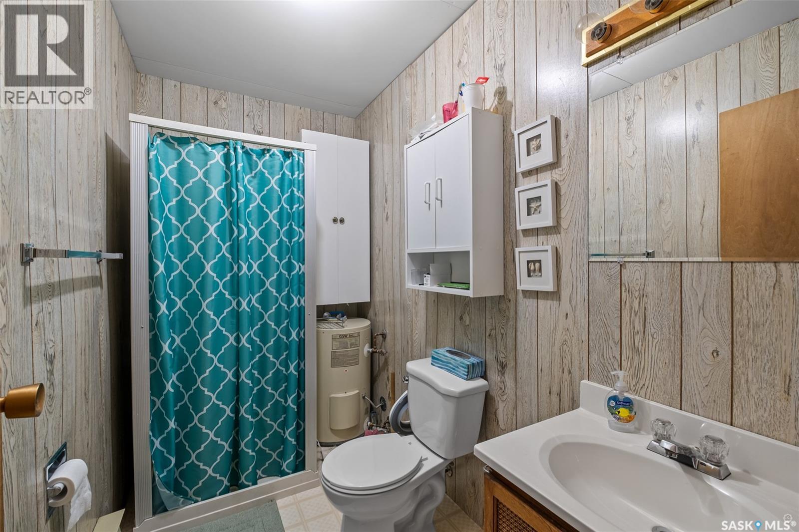 Photo 17 of 7 Tye Place, Candle Lake SK