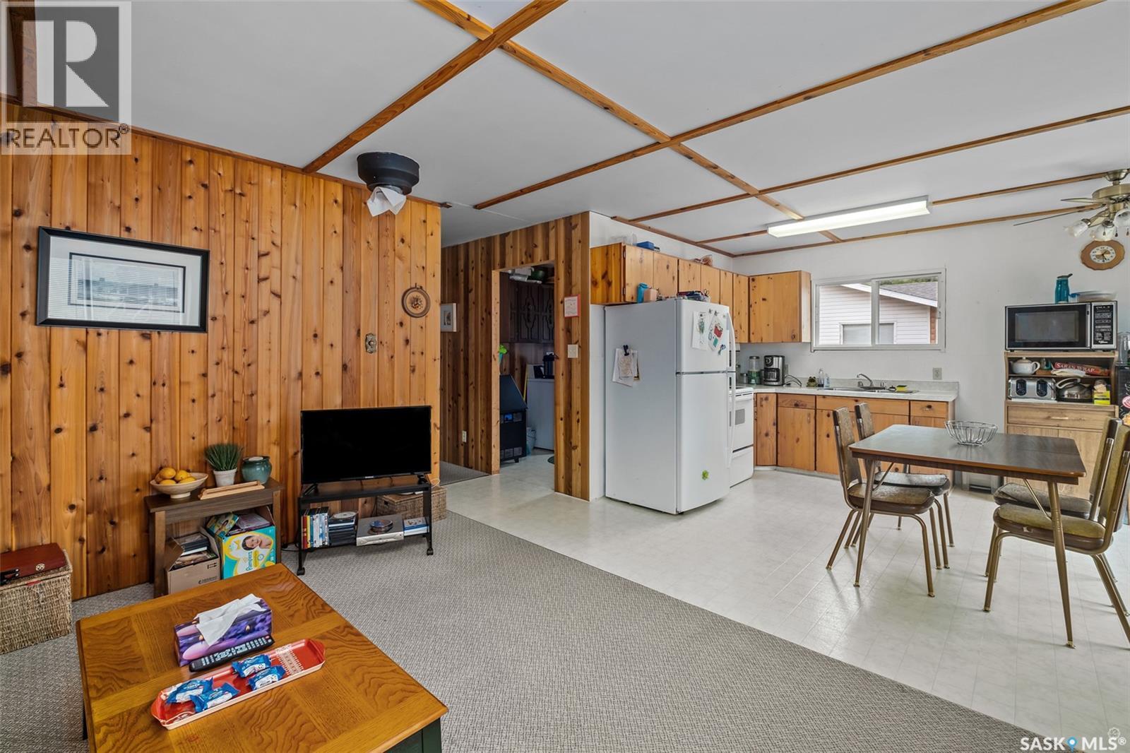 Photo 5 of 7 Tye Place, Candle Lake SK
