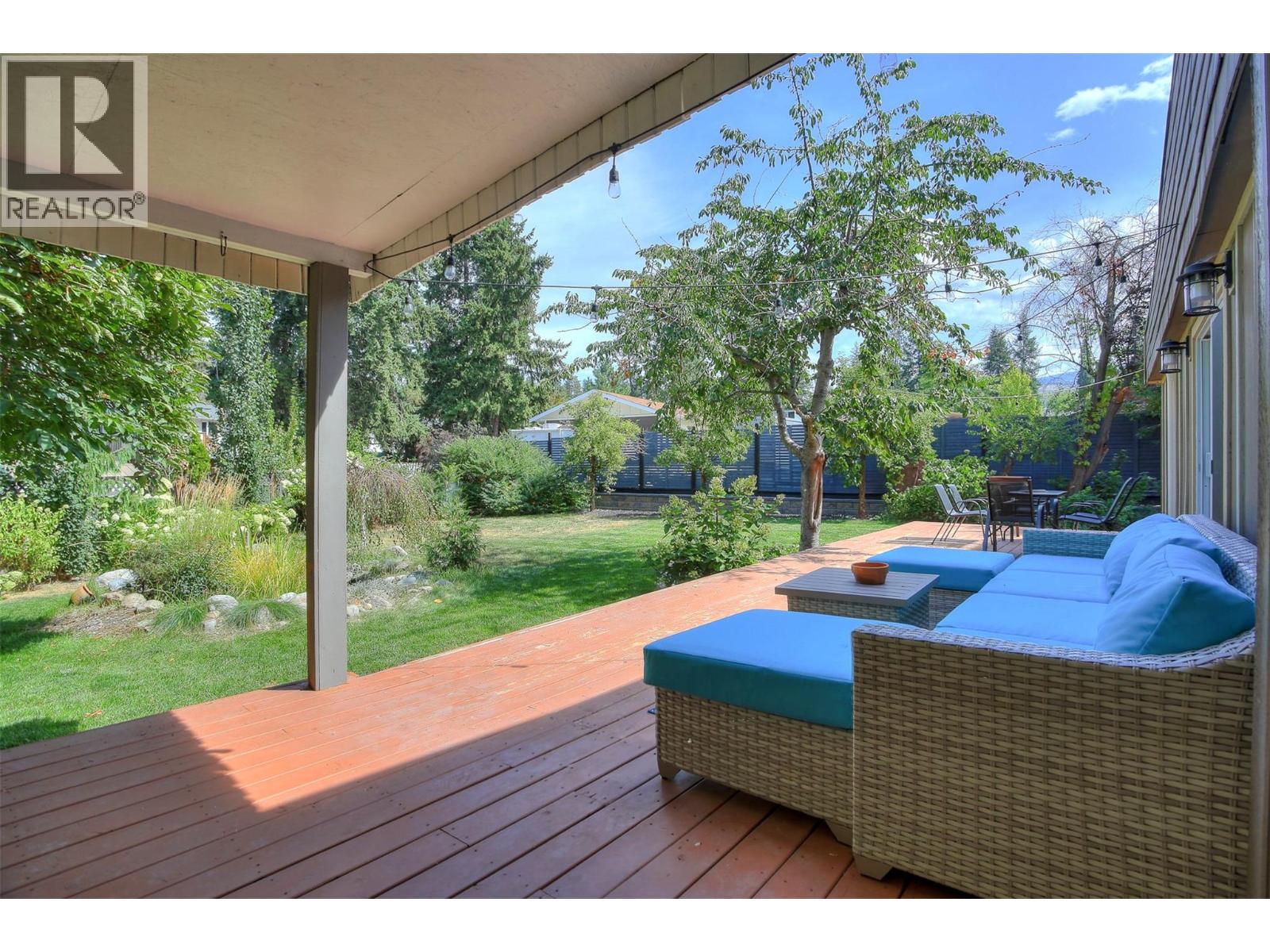  812 Paret Road, Kelowna