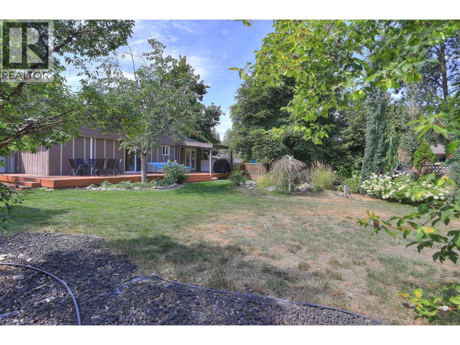  812 Paret Road, Kelowna