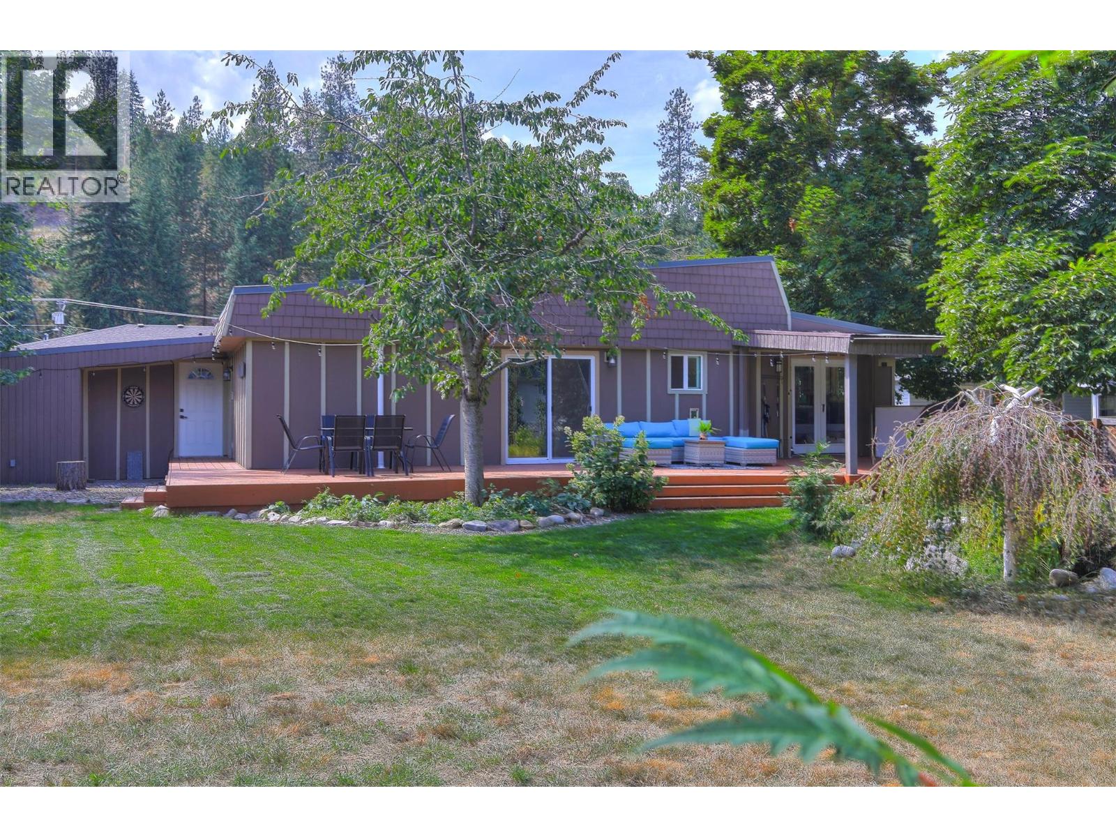  812 Paret Road, Kelowna