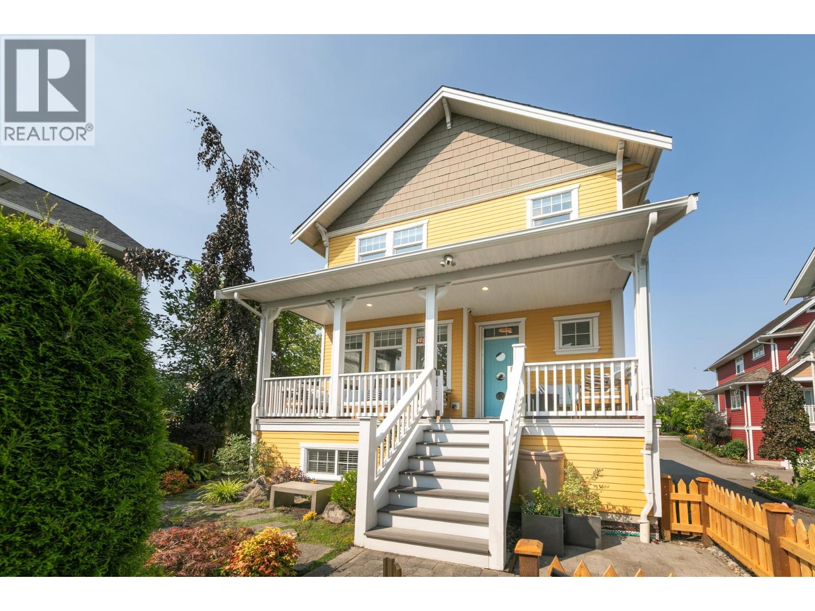 Photo 1 of 3 6400 Princess Lane, Richmond BC