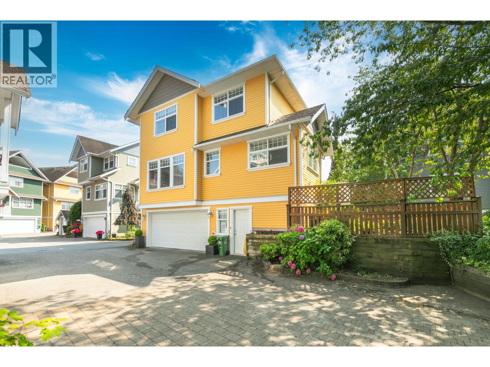 Photo 31 of 3 6400 Princess Lane, Richmond BC