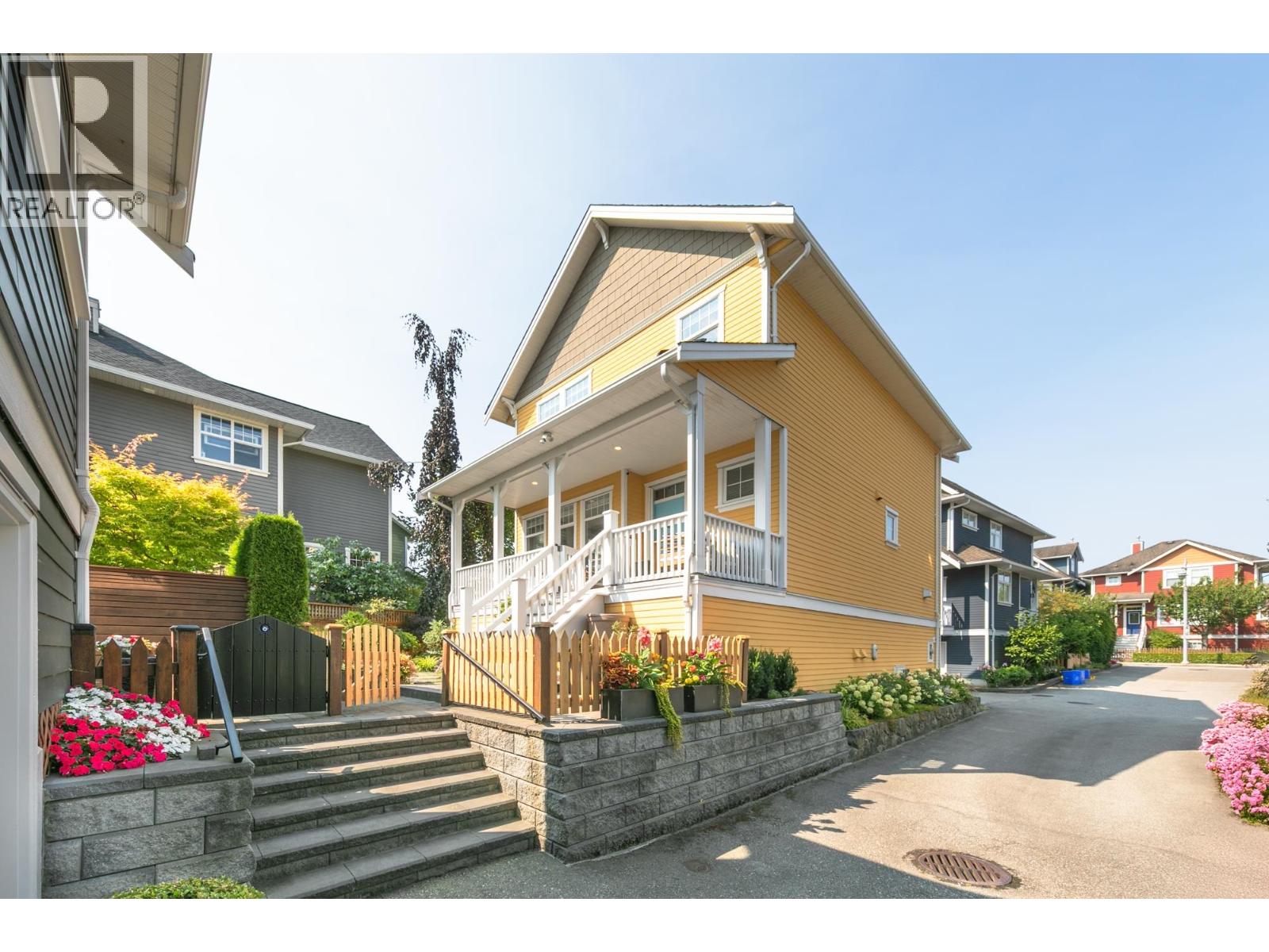 Photo 30 of 3 6400 Princess Lane, Richmond BC