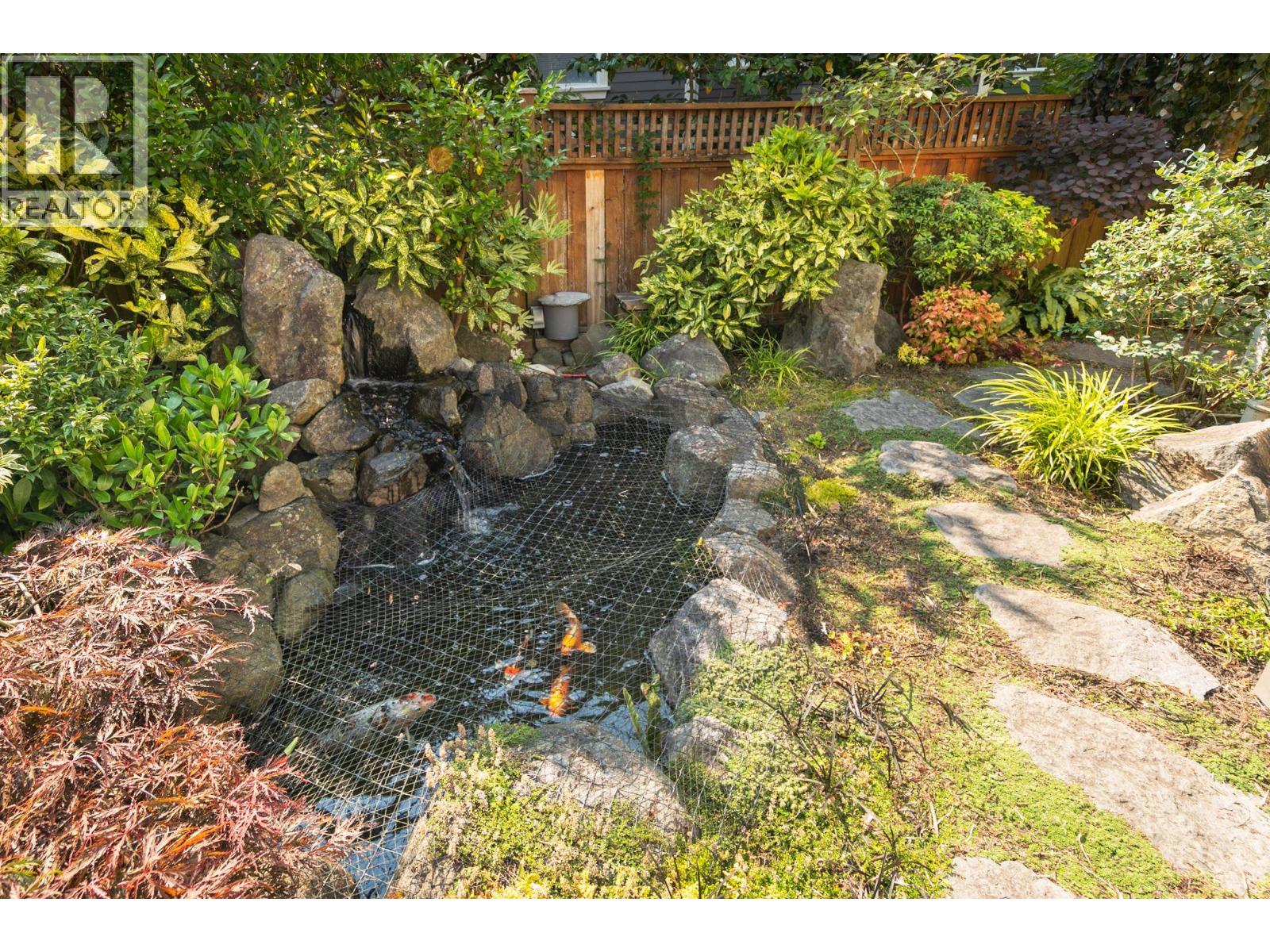 Photo 33 of 3 6400 Princess Lane, Richmond BC