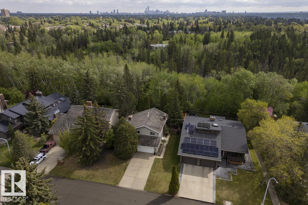 Photo 61 of 39 Wolf Cr Nw, Edmonton AB