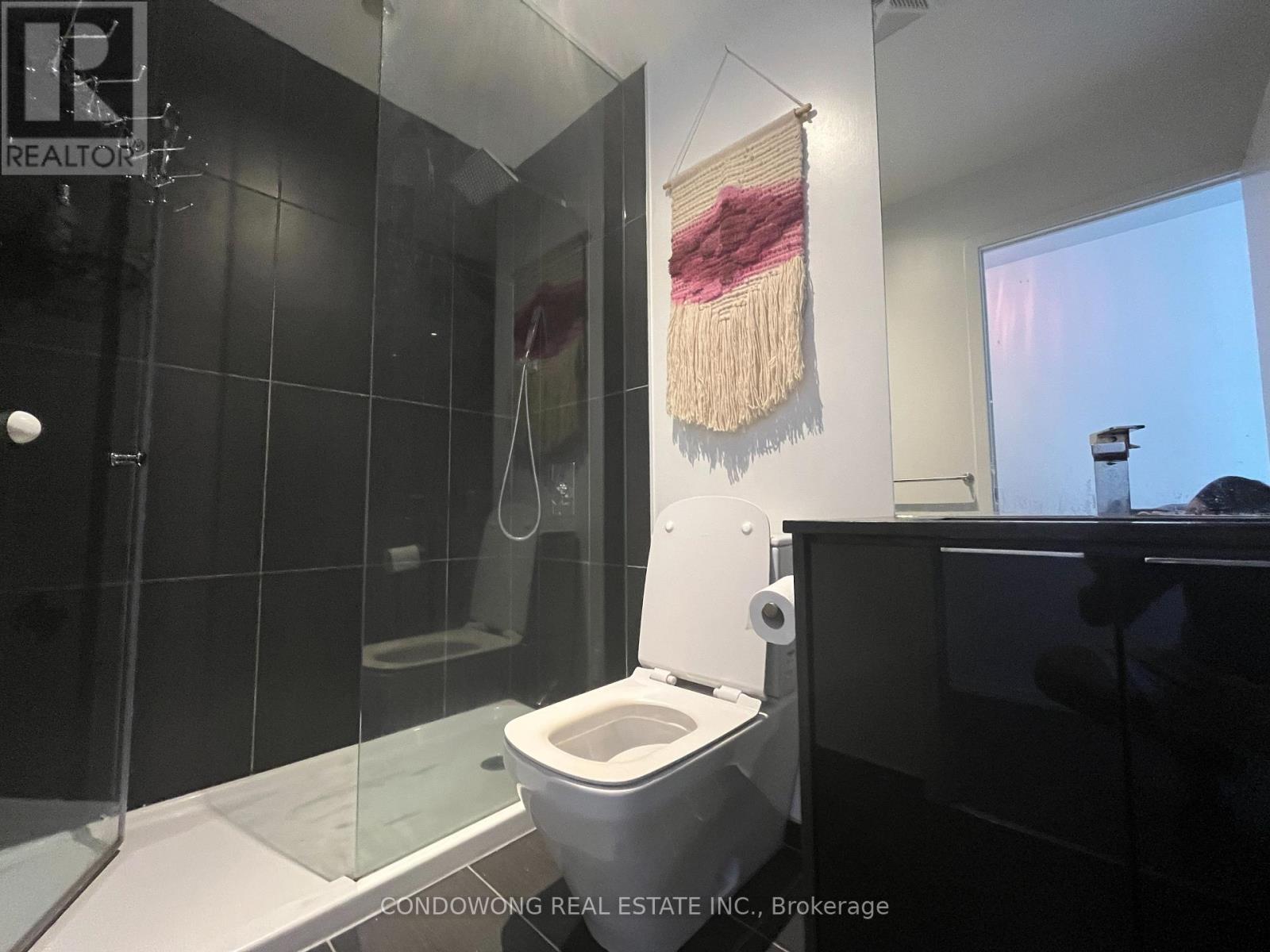 Photo 11 of 4411 70 Temperance Street, Toronto ON