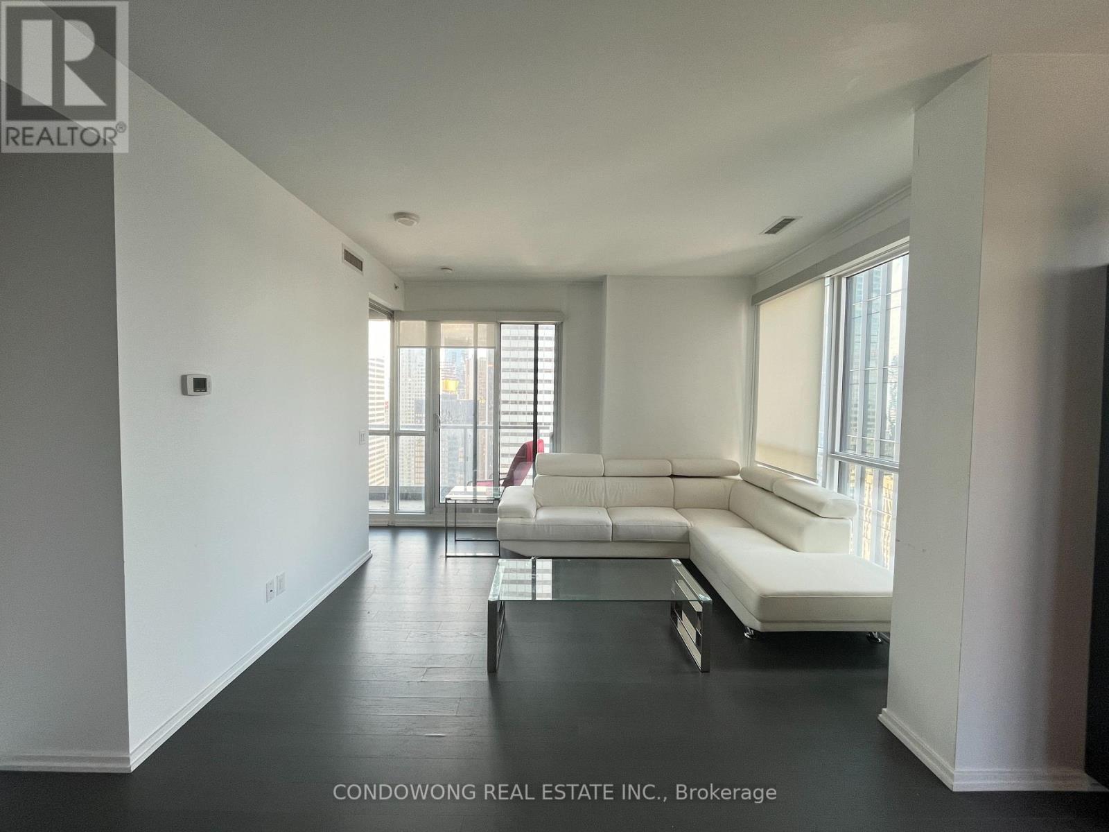 Photo 6 of 4411 70 Temperance Street, Toronto ON