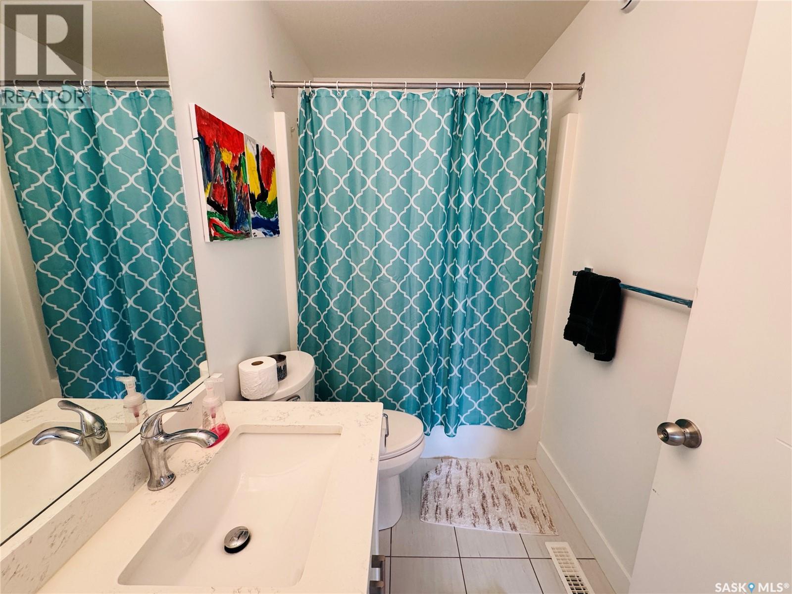 Photo 33 of 103 Stromberg Crescent, Saskatoon SK