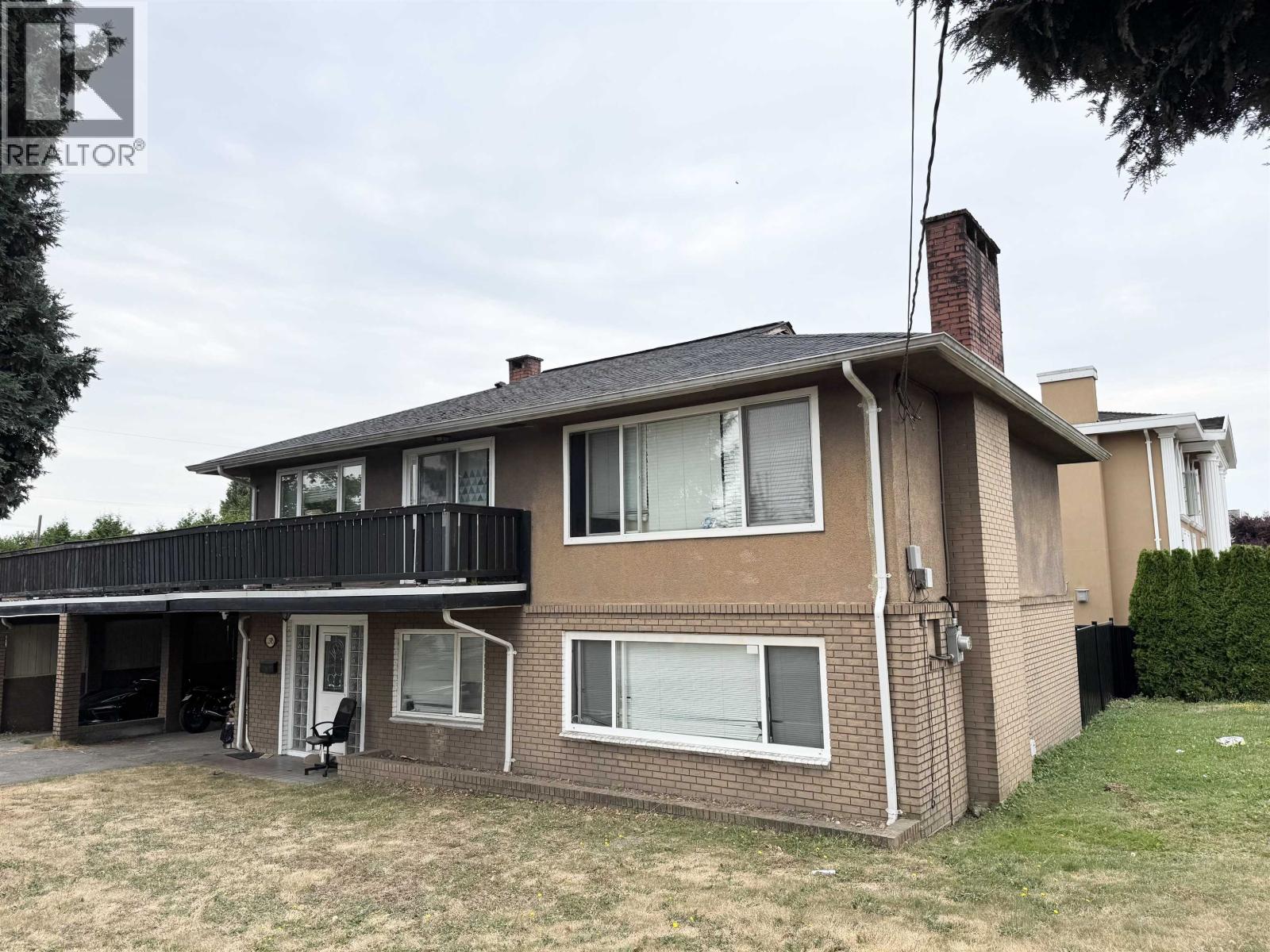 Photo 1 of 1305 Kensington Avenue, Burnaby BC