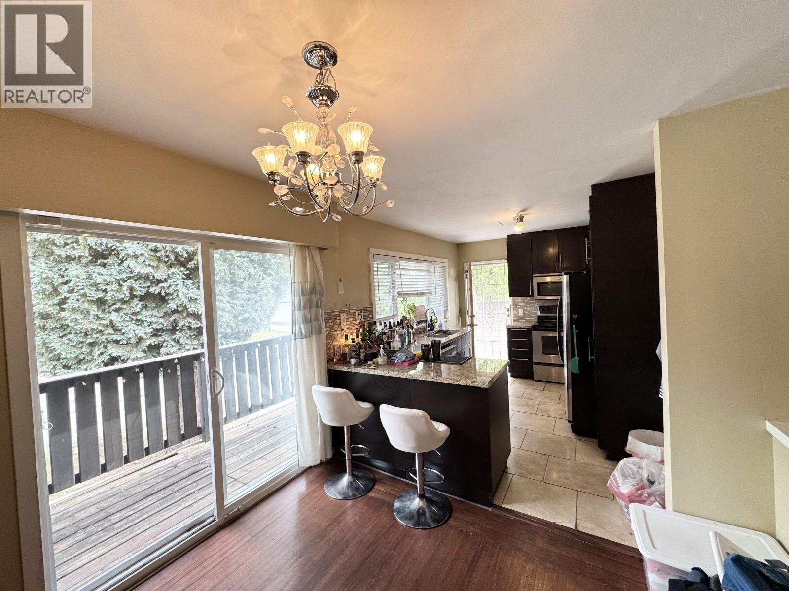 Photo 11 of 1305 Kensington Avenue, Burnaby BC