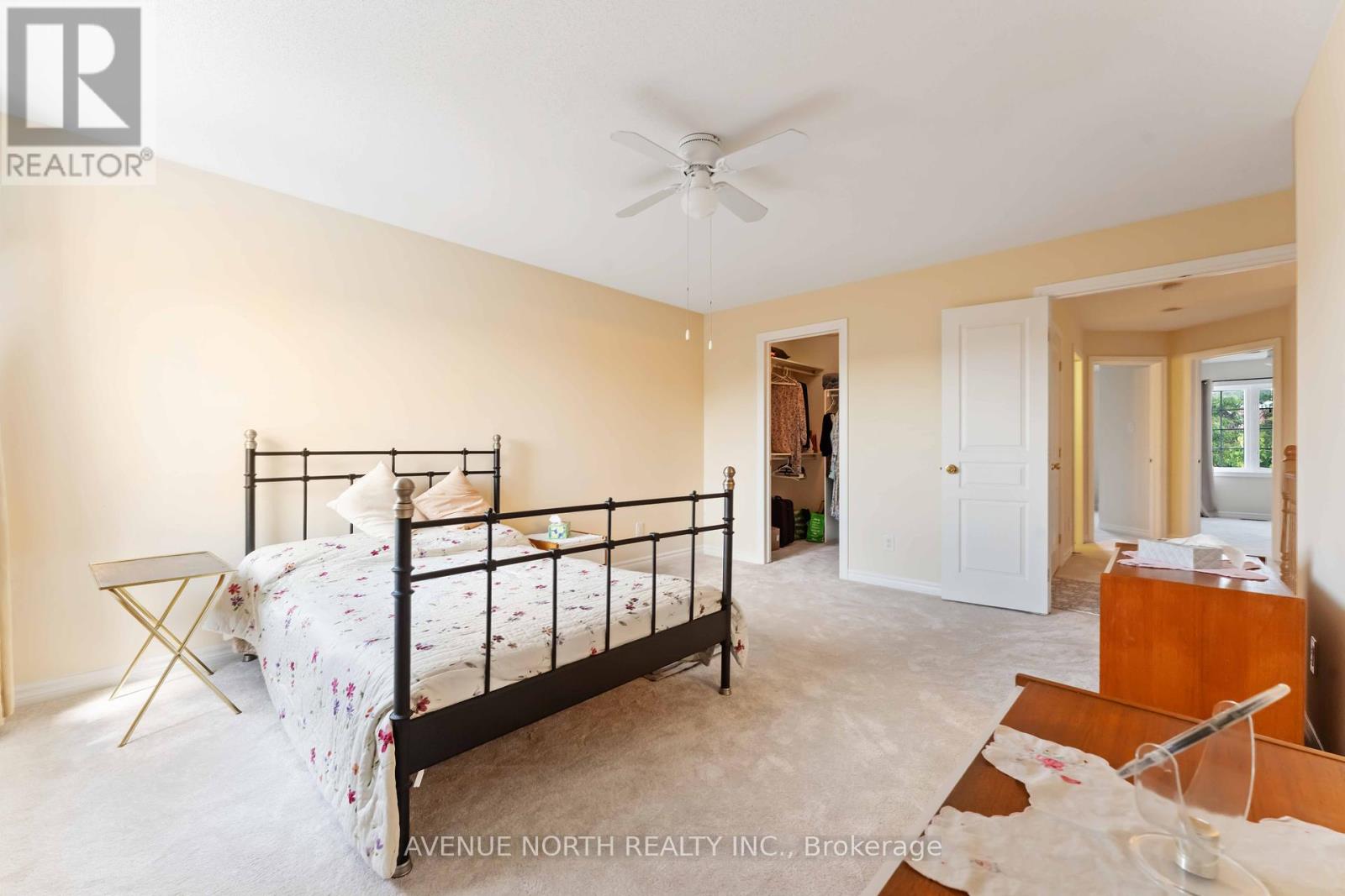 Photo 14 of 241 Waymark Crescent, Ottawa ON