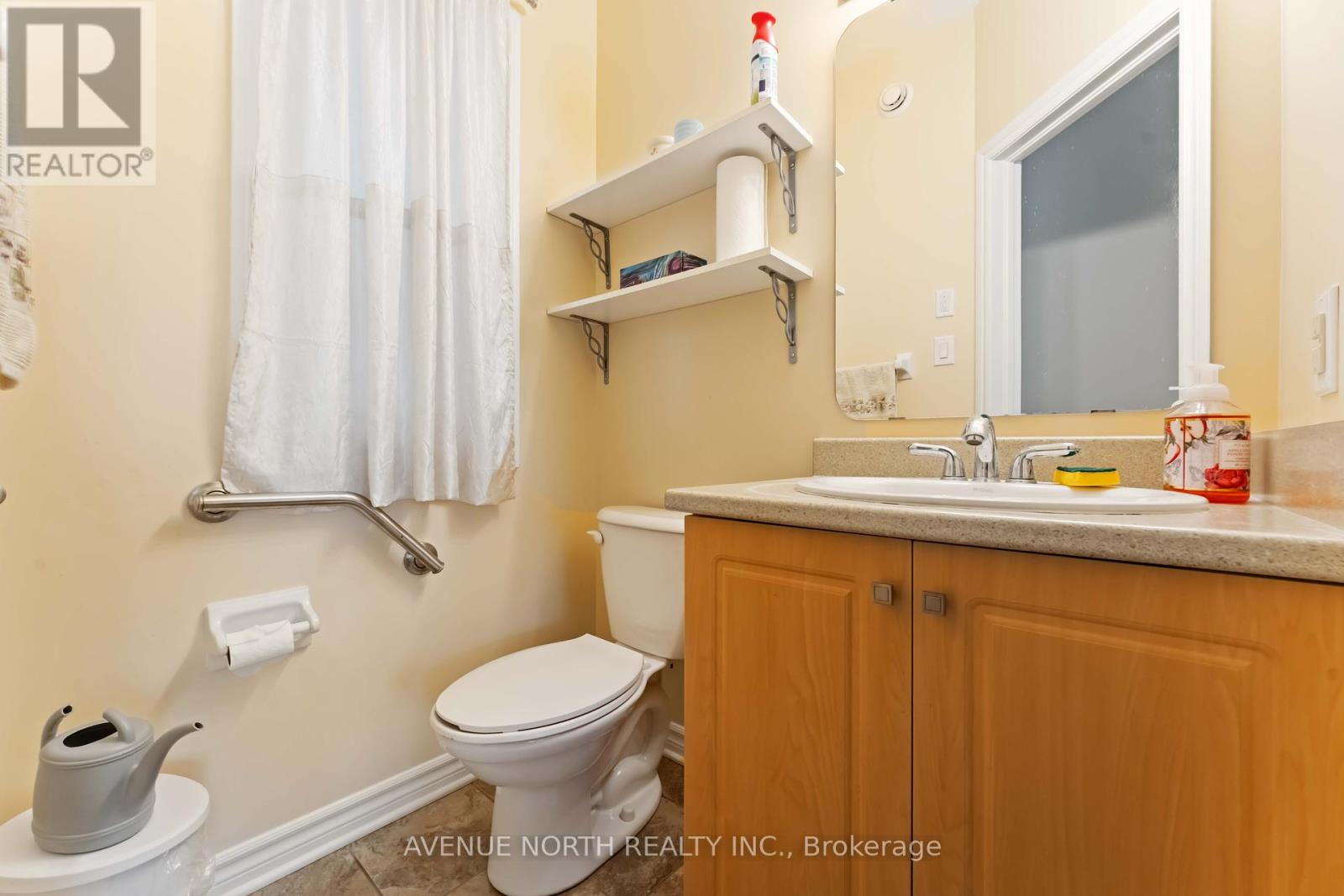Photo 19 of 241 Waymark Crescent, Ottawa ON