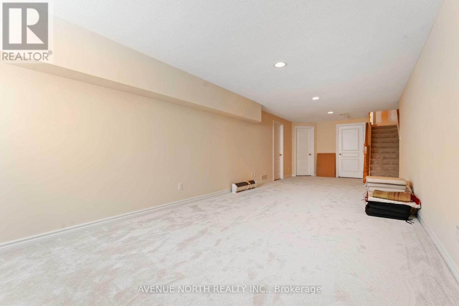 Photo 21 of 241 Waymark Crescent, Ottawa ON