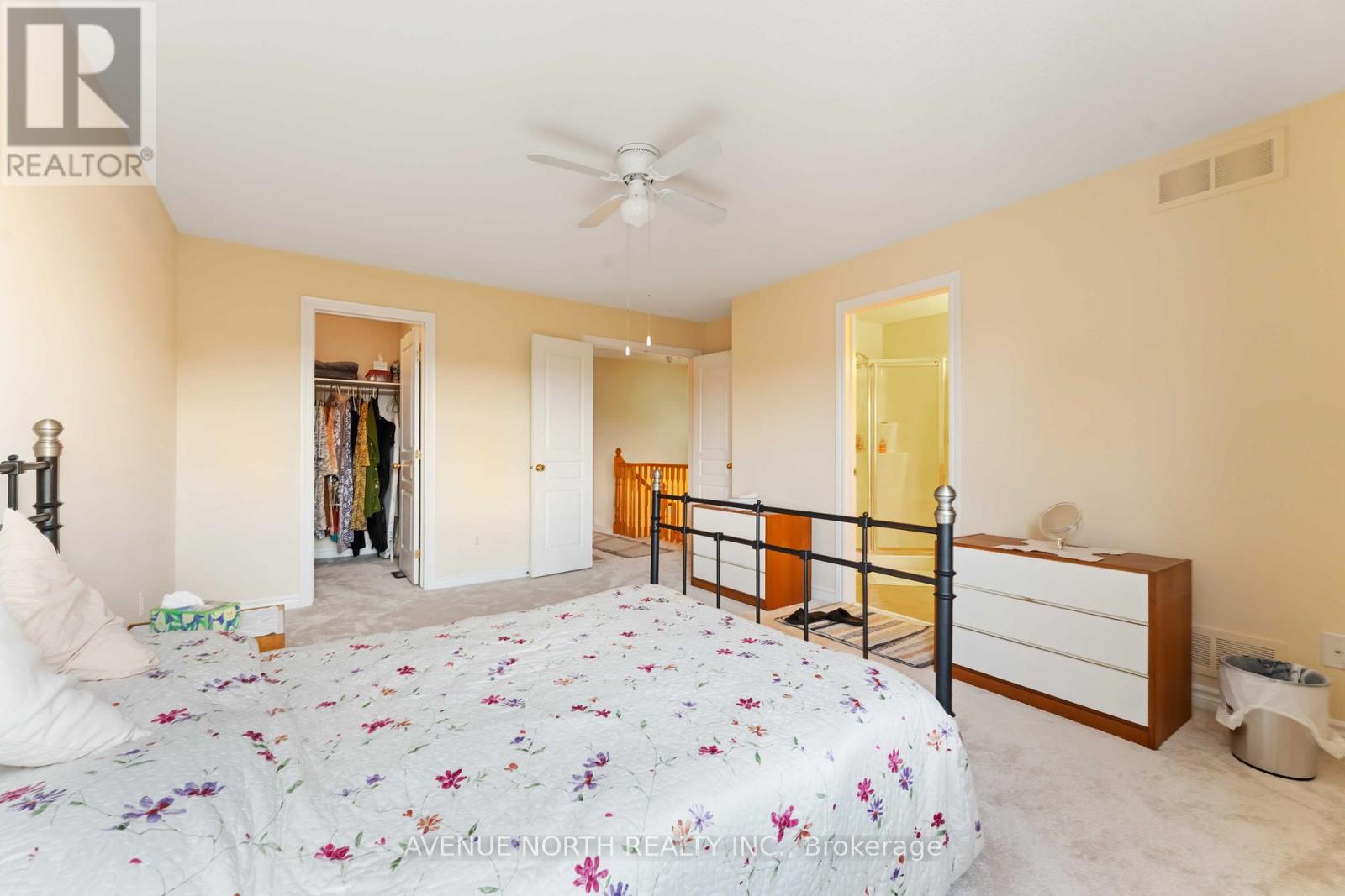 Photo 24 of 241 Waymark Crescent, Ottawa ON