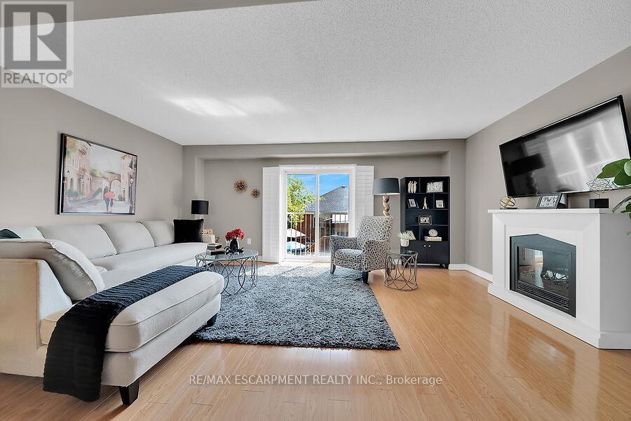 Photo 9 of 20 1336 Upper Sherman Avenue, Hamilton ON