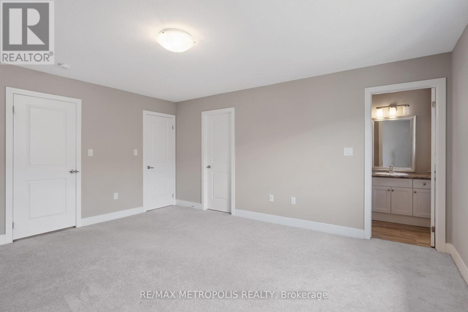 Photo 18 of 93 1960 Dalmagarry Road, London North ON