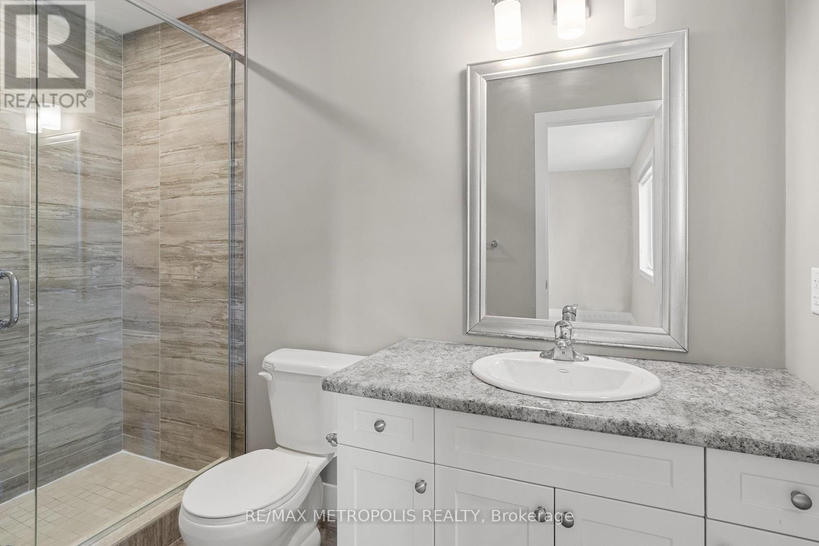 Photo 21 of 93 1960 Dalmagarry Road, London North ON