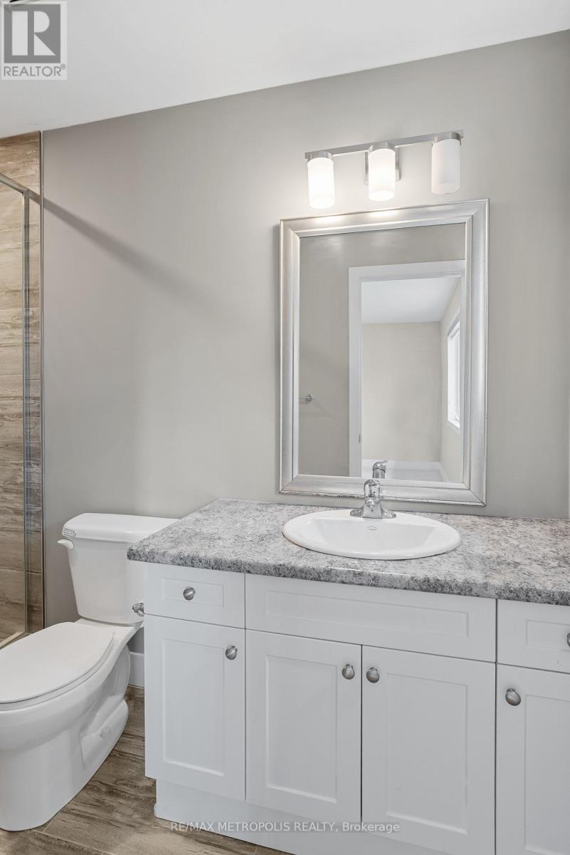 Photo 22 of 93 1960 Dalmagarry Road, London North ON